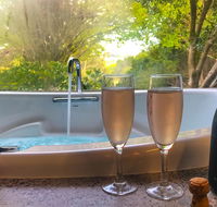 Adelaide Hills Retreats - Yarra Valley Accommodation