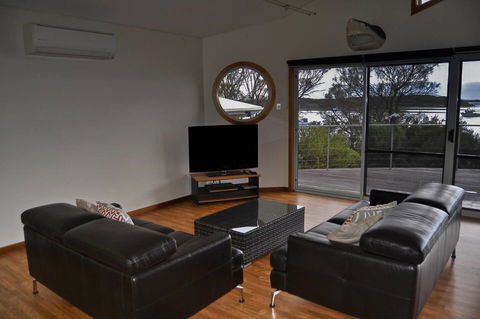 Rest A Shore Coffin Bay - Yarra Valley Accommodation 4