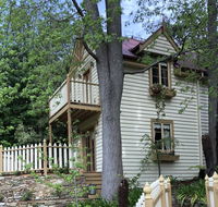 Aldgate Creek Cottage Bed and Breakfast - Yarra Valley Accommodation