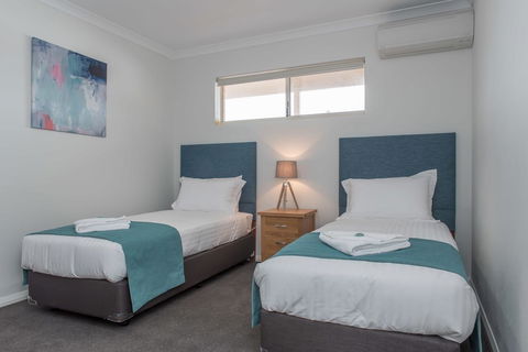 Jurien Bay Motel Apartments - Yarra Valley Accommodation 18