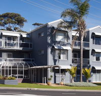 Mollymook Cove Apartments - Yarra Valley Accommodation