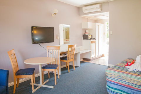 Kempsey Rose Motor Inn - Yarra Valley Accommodation 25