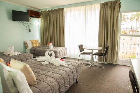Kempsey Rose Motor Inn - Yarra Valley Accommodation 8