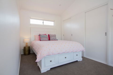 Stay In Mudgee The Grove, The Church, And Premium Private Homestead - Yarra Valley Accommodation 5