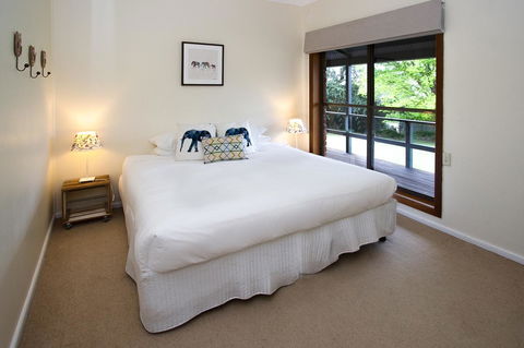 Stay In Mudgee The Grove, The Church, And Premium Private Homestead - Yarra Valley Accommodation 33