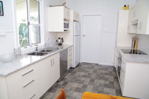 Fleur Cottage, 7 Willow Street - Yarra Valley Accommodation 2