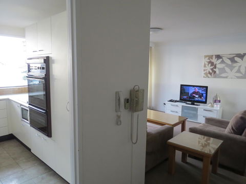 Manly Paradise Motel & Apartments - Yarra Valley Accommodation 44