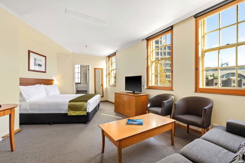 Sydney Harbour Hotel - Yarra Valley Accommodation 7