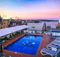 Holiday Inn Old Sydney - Yarra Valley Accommodation