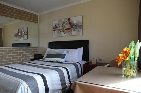 Grand Manor Motor Inn - Yarra Valley Accommodation 4