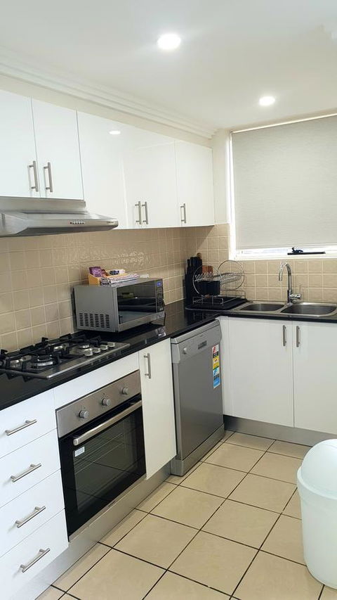 Liv Apartments Haymarket - Yarra Valley Accommodation 16