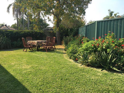 Sydney Amazing Holiday Home Bridal BnB - Yarra Valley Accommodation 40
