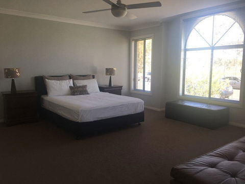 Sydney Amazing Holiday Home Bridal BnB - Yarra Valley Accommodation 7