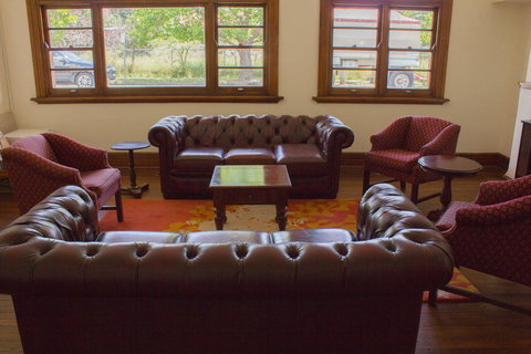 Gardners Inn Hotel - Yarra Valley Accommodation 12