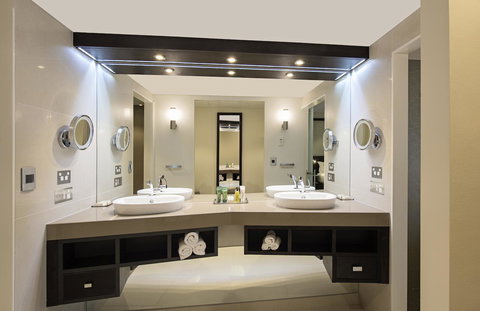 Hilton Darwin - Yarra Valley Accommodation 8