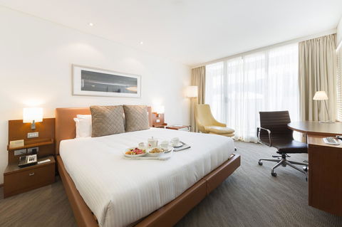 Novotel Canberra - Yarra Valley Accommodation 7