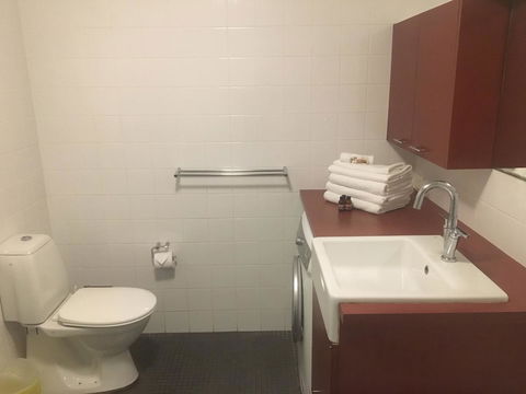 Lennox Holiday Apartments - Yarra Valley Accommodation 30