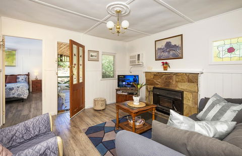 Bonnie Brae Cottage - Yarra Valley Accommodation 2