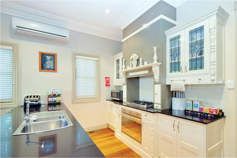 Brantwood Cottage Luxury Accommodation - Yarra Valley Accommodation 1