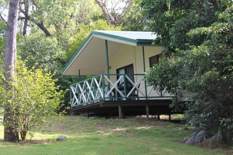 Capricorn Caves - Yarra Valley Accommodation 0