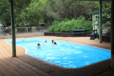 Capricorn Caves - Yarra Valley Accommodation 3