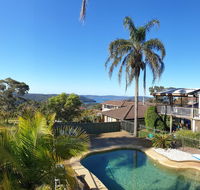 Central Coast Getaway 4B Family Holiday Home - Yarra Valley Accommodation