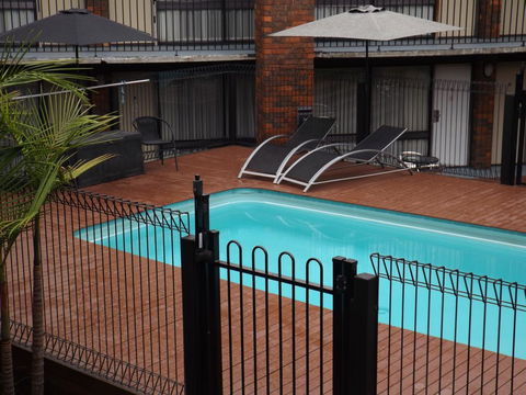 Central Court Motel Warrnambool - Yarra Valley Accommodation 2