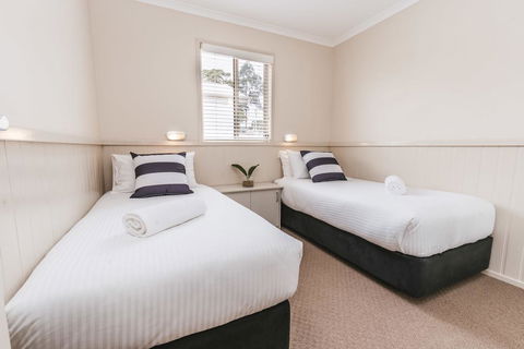 Clyde View Holiday Park - Yarra Valley Accommodation 3