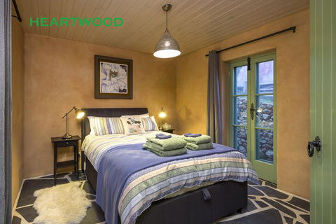 Crafers Cottages - Yarra Valley Accommodation 2