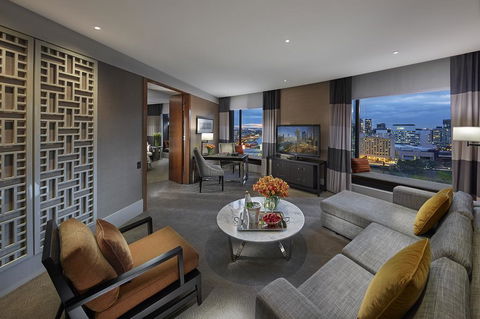 Crown Towers Melbourne - Yarra Valley Accommodation 1