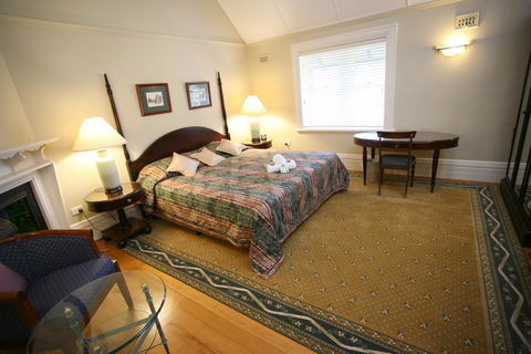Darcy's Hotel - Yarra Valley Accommodation 3