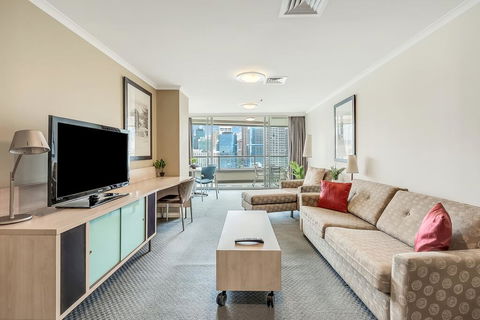DREAM HARBOUR VIEW 2 BRM // GYM, POOL And PARKING - Yarra Valley Accommodation 1