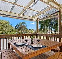 EdAn Beachhouse - 21 Laronde - Yarra Valley Accommodation