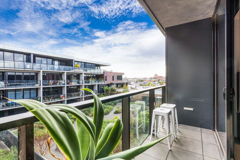 Elegant 1 Bed 1 Bath & Free Parking - Yarra Valley Accommodation 2