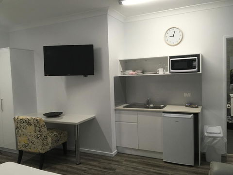 Escape On Lake - Yarra Valley Accommodation 1