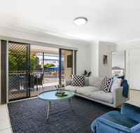 Family-Size Duplex in Quiet Neighbourhood - Yarra Valley Accommodation