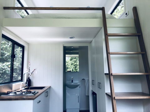 Francisco D'Anconia Tiny House - Yarra Valley Accommodation 1