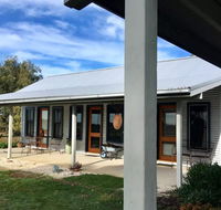 French Island Cottage - Yarra Valley Accommodation