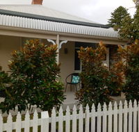 FUNKY COTTAGE - Yarra Valley Accommodation
