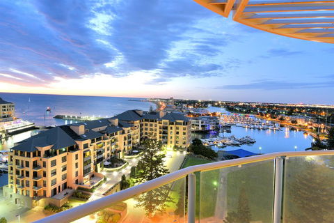 GLENELG Five Stars - Yarra Valley Accommodation 0