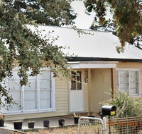 Happy cozy house for holidays Beach BBQ Pet friendly 35kms from CBD in country life style  - Yarra Valley Accommodation
