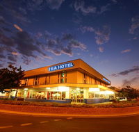 Isa Hotel - Yarra Valley Accommodation