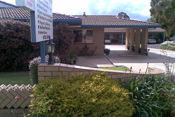 Jillaroo Motor Inn with Yarra Valley Accommodation