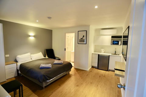 Junee Tourist Park - Yarra Valley Accommodation 0