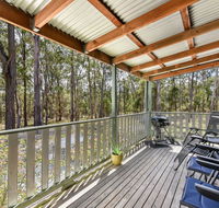 Kangaroo Cottage - cute Accom in bushland setting - Yarra Valley Accommodation