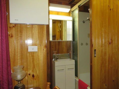 Karelia Alpine Lodge - Yarra Valley Accommodation 3