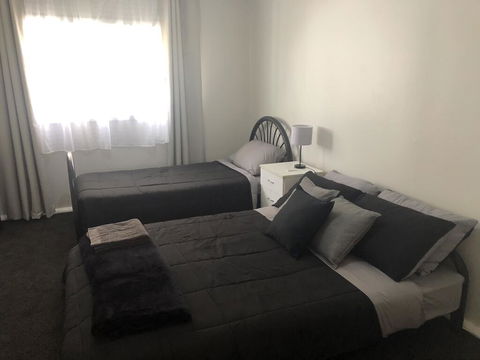 King Of The Cross - Work, Holiday Or Stop Overs - Yarra Valley Accommodation 3