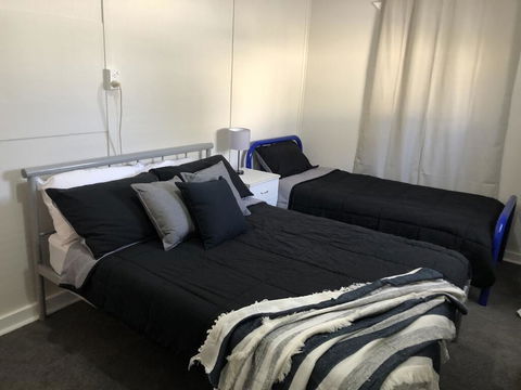 King Of The Cross - Work, Holiday Or Stop Overs - Yarra Valley Accommodation 2