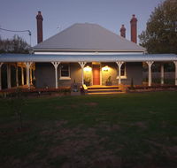 Kings Cottage Uralla - Yarra Valley Accommodation