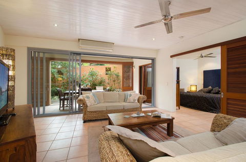 L'Auberge @ Noosa - Yarra Valley Accommodation 1